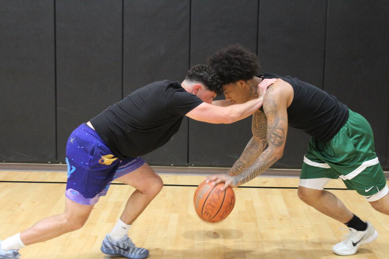Coach Ran Hadas in a live training battle